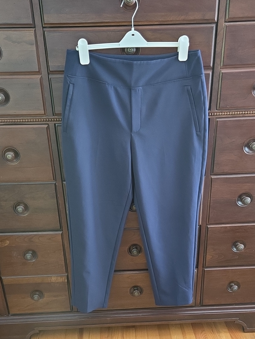 Athleta Endless Pant Size 14 Navy Blue. Like new!